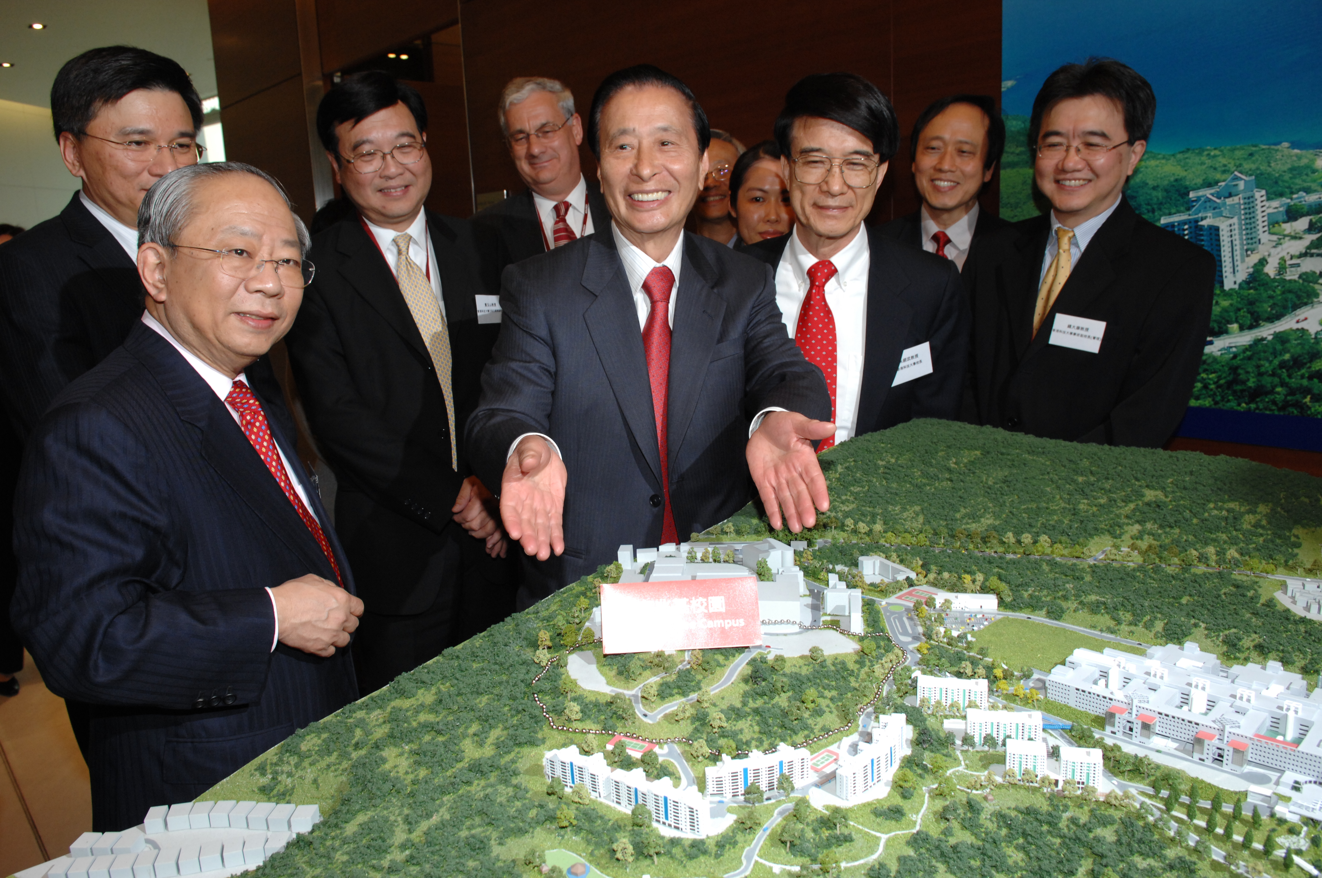 $400M Donation to Support HKUST's Drive Towards World Class Excellence |  The Hong Kong University of Science and Technology