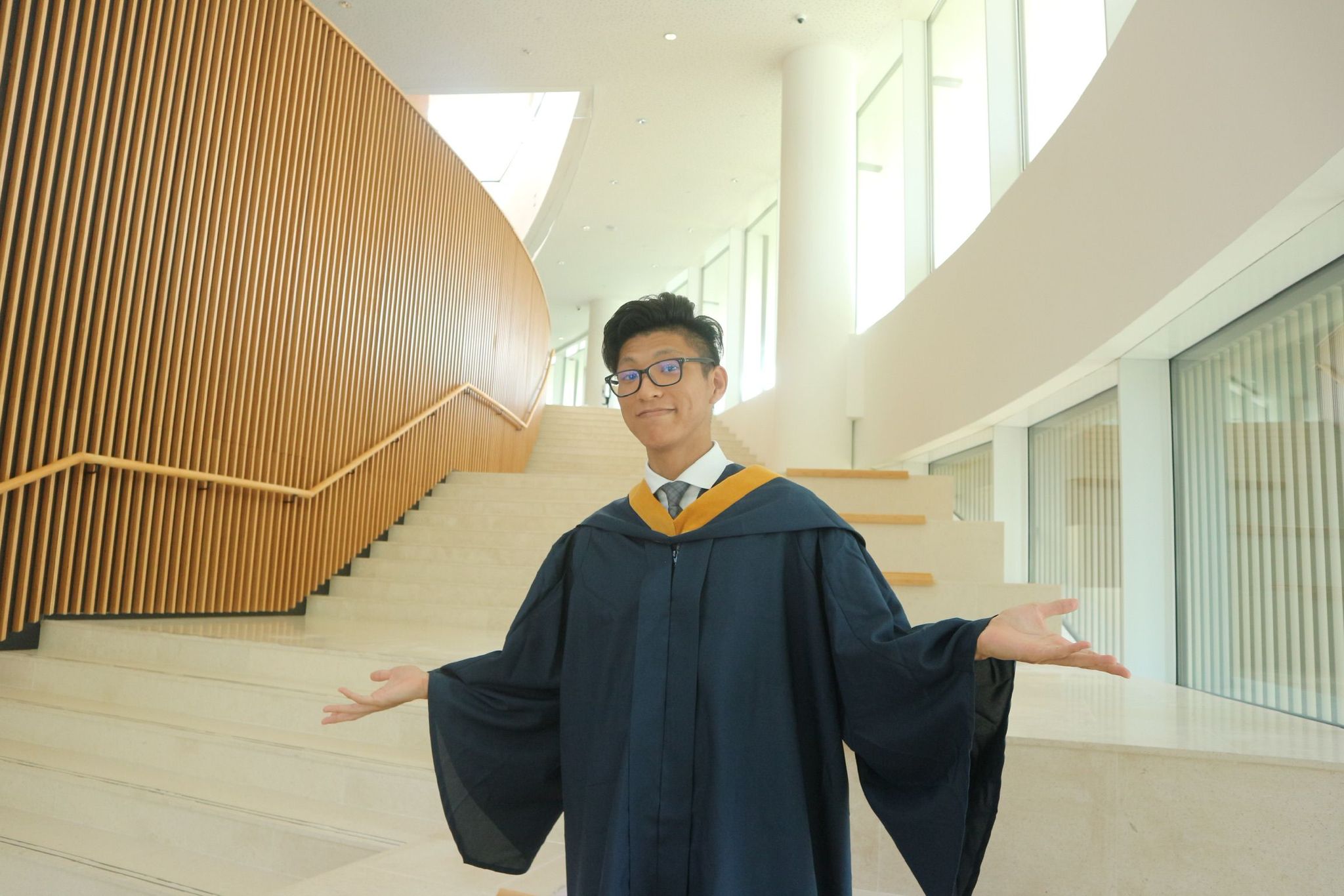 Terry Hui is a graduate of Electronic Engineering in 2022.
