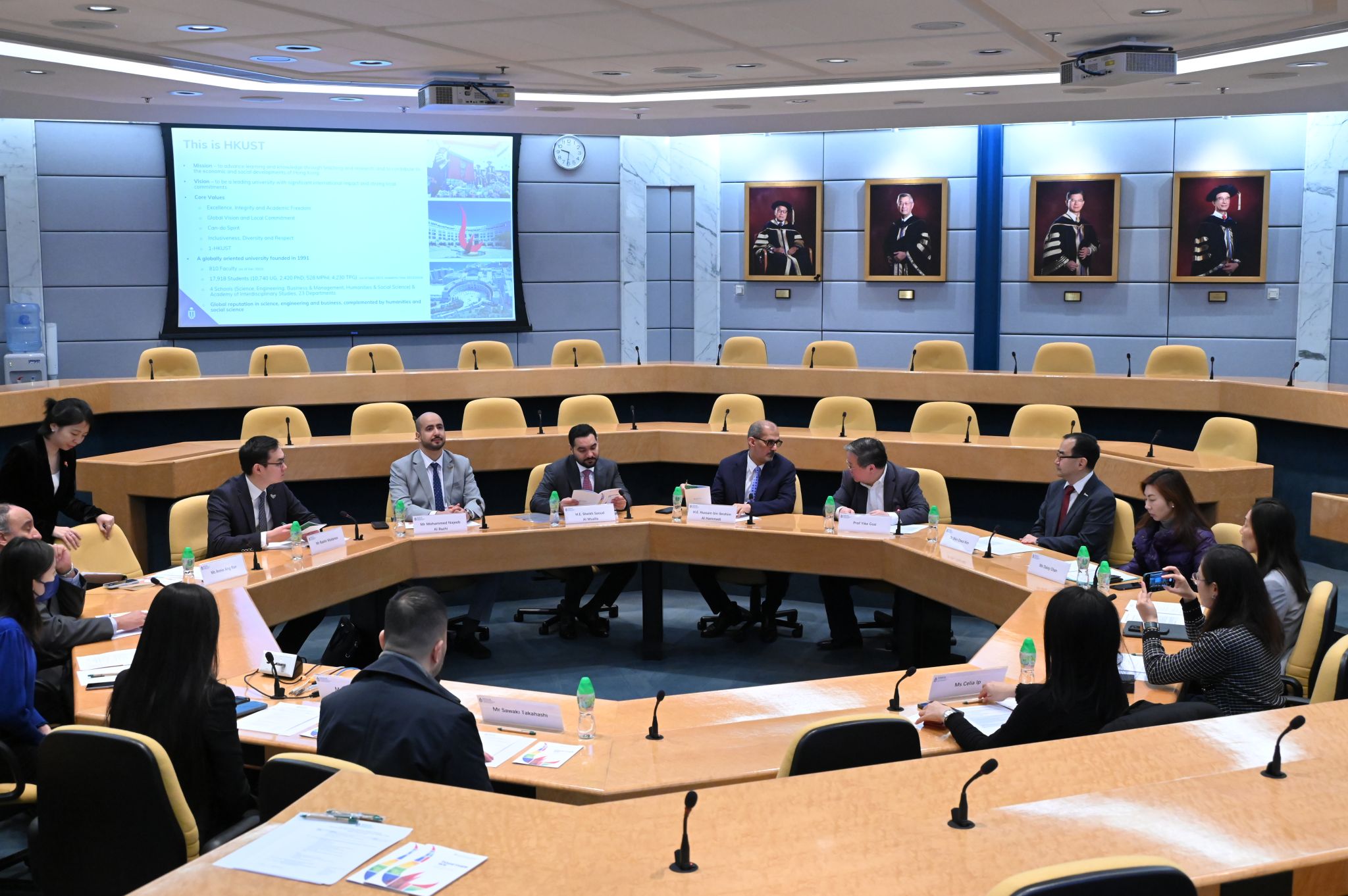 The UAE delegation had a meeting with HKUST Provost Prof. GUO Yike and other senior leaders to explore opportunities to enhance collaboration and foster stronger bonds between the UAE and HKUST.
