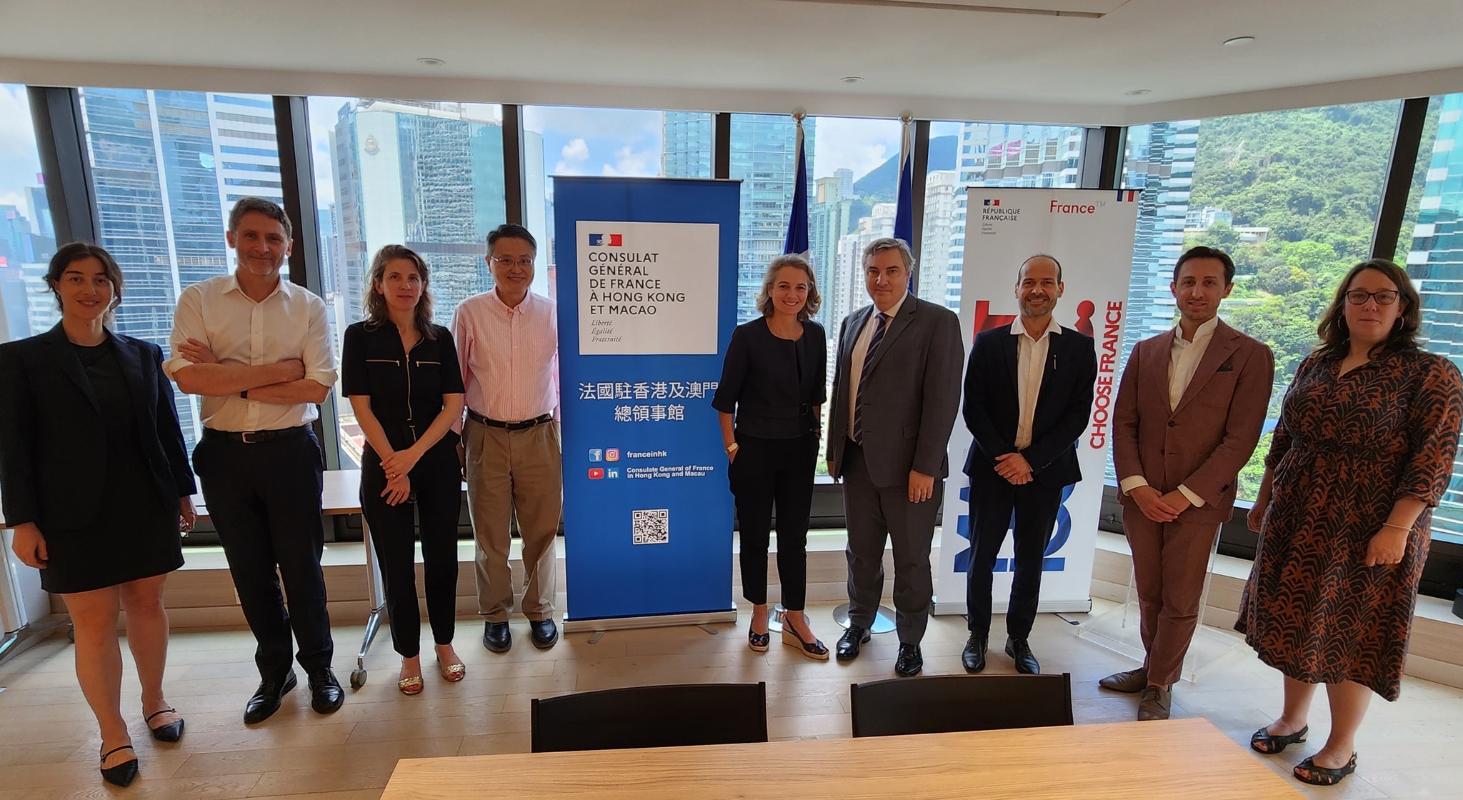 HKUST Director of the France-HKUST Innovation Hub Prof. YEUNG King Lun and Prof. Stéphane REDONNET from the Department of Mechanical and Aerospace Engineering are invited to present their research projects at the Consulate General of France in Hong Kong & Macau.