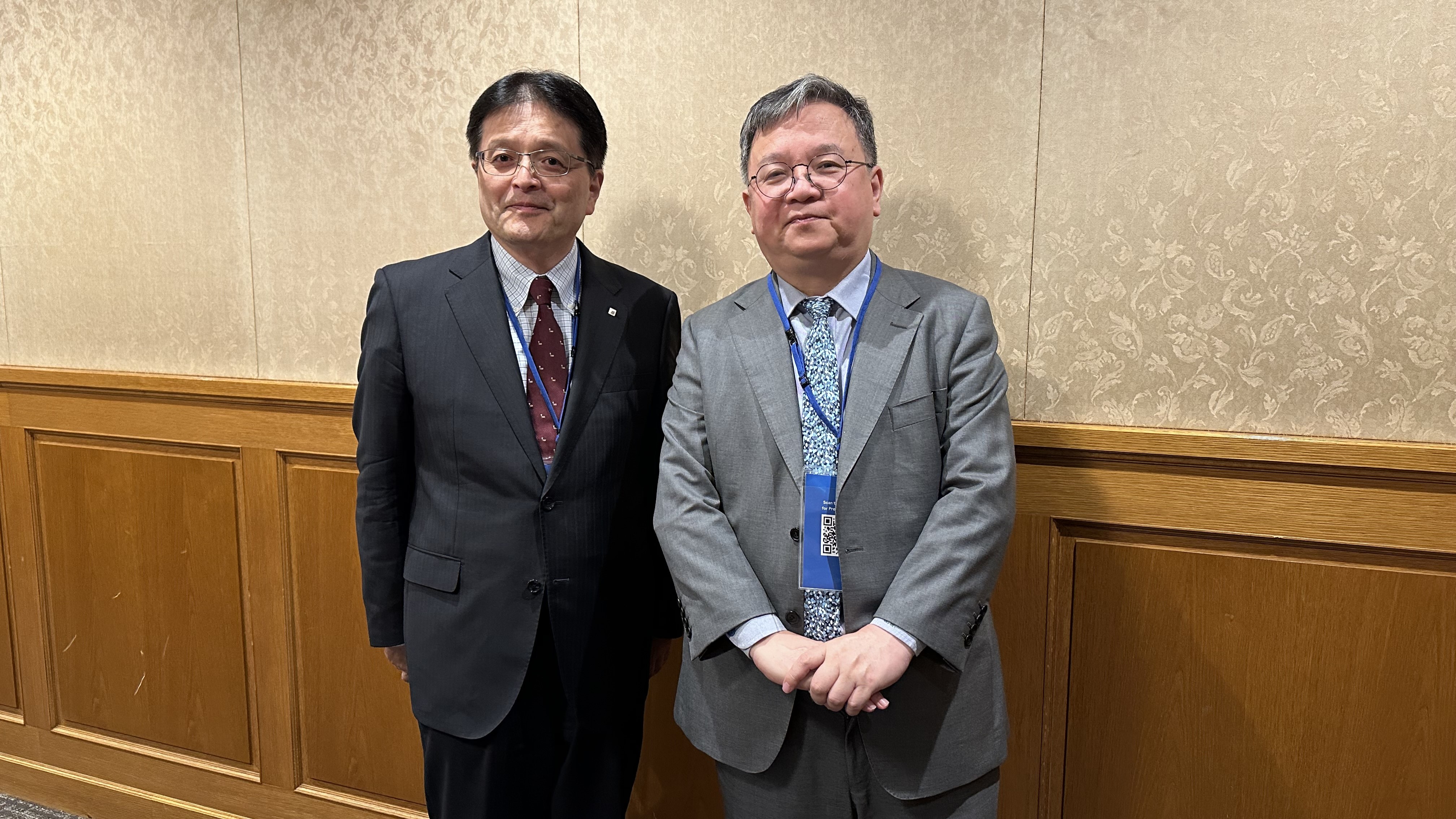 HKUST Provost Prof. GUO Yike (right) meets with Waseda University Vice President for International Affairs Prof. Masahiko Gemma to explore potential collaboration opportunities.