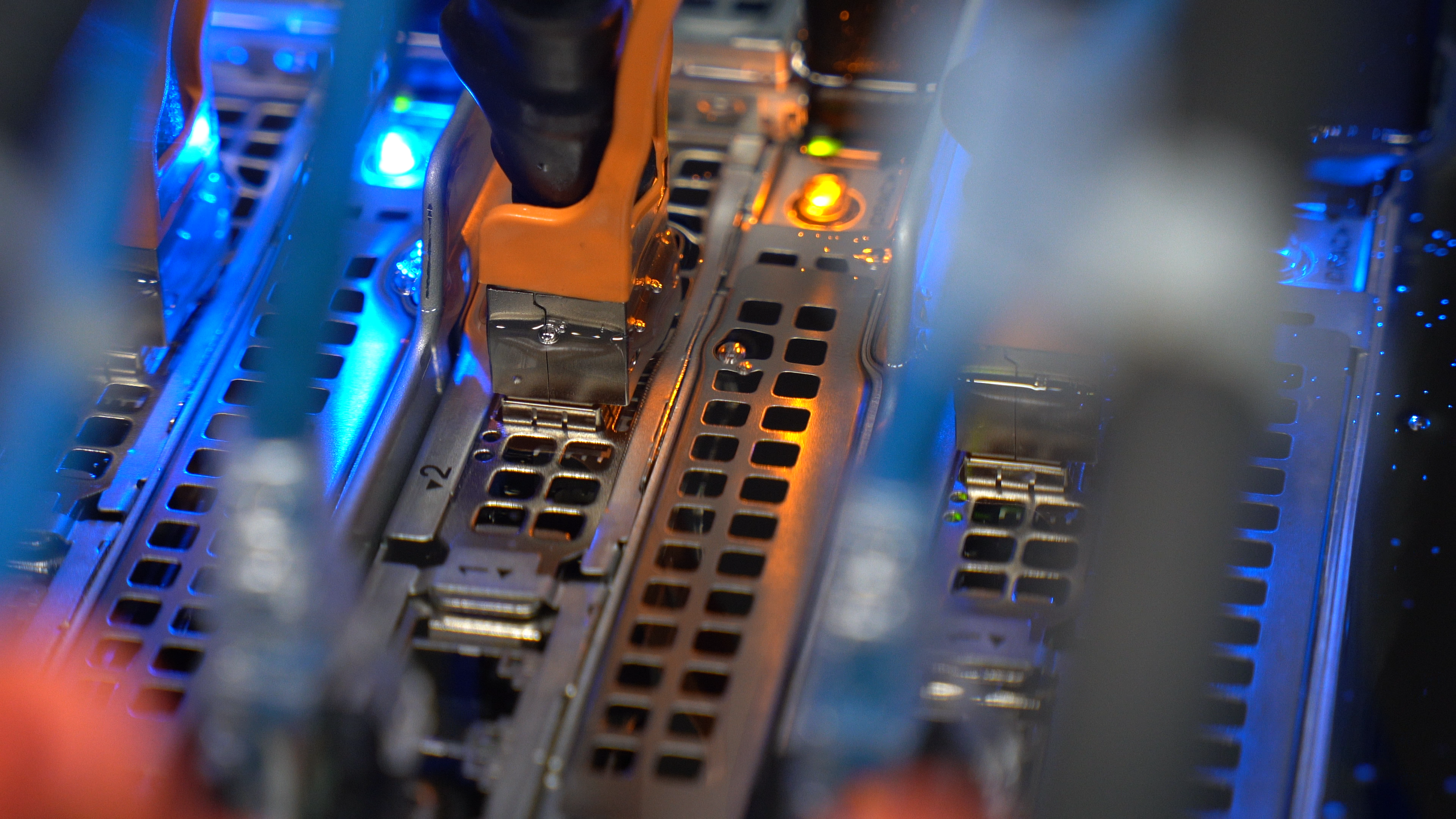 An initial batch of eight tanks capable of housing up to around 280 CPU and GPU servers for HKUST’s High Performance Computing (HPC).