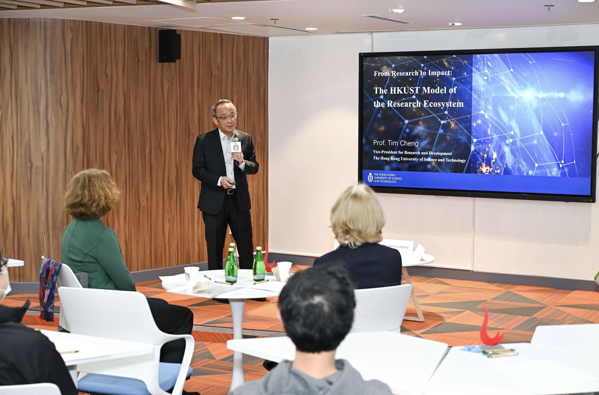 HKUST Vice-President for Research and Development Prof. Tim CHENG showcases the robust research ecosystem and entrepreneurship development at HKUST.	