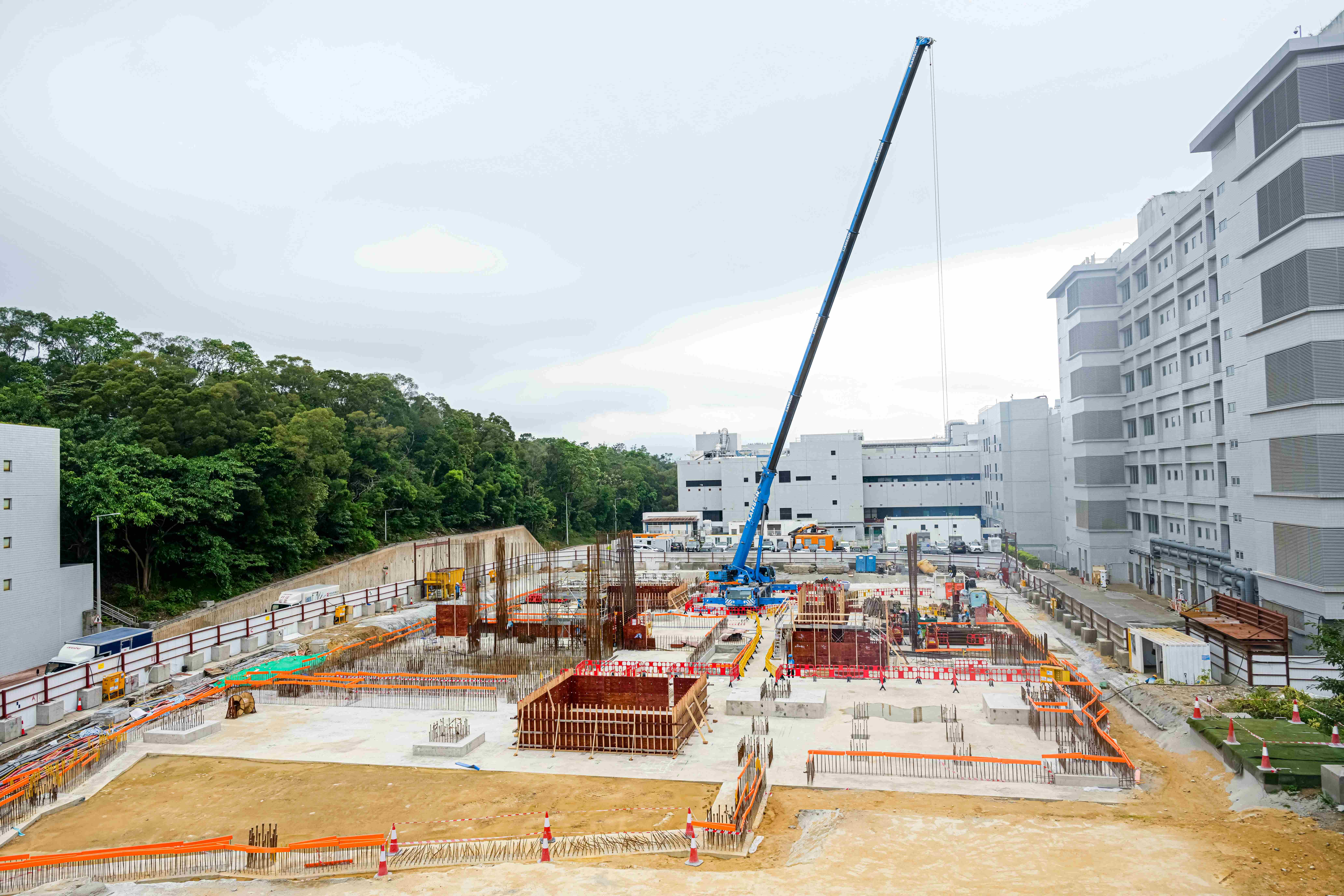 11.	HKUST Medical Education and Research Complex is expected to be completed by mid-2028.