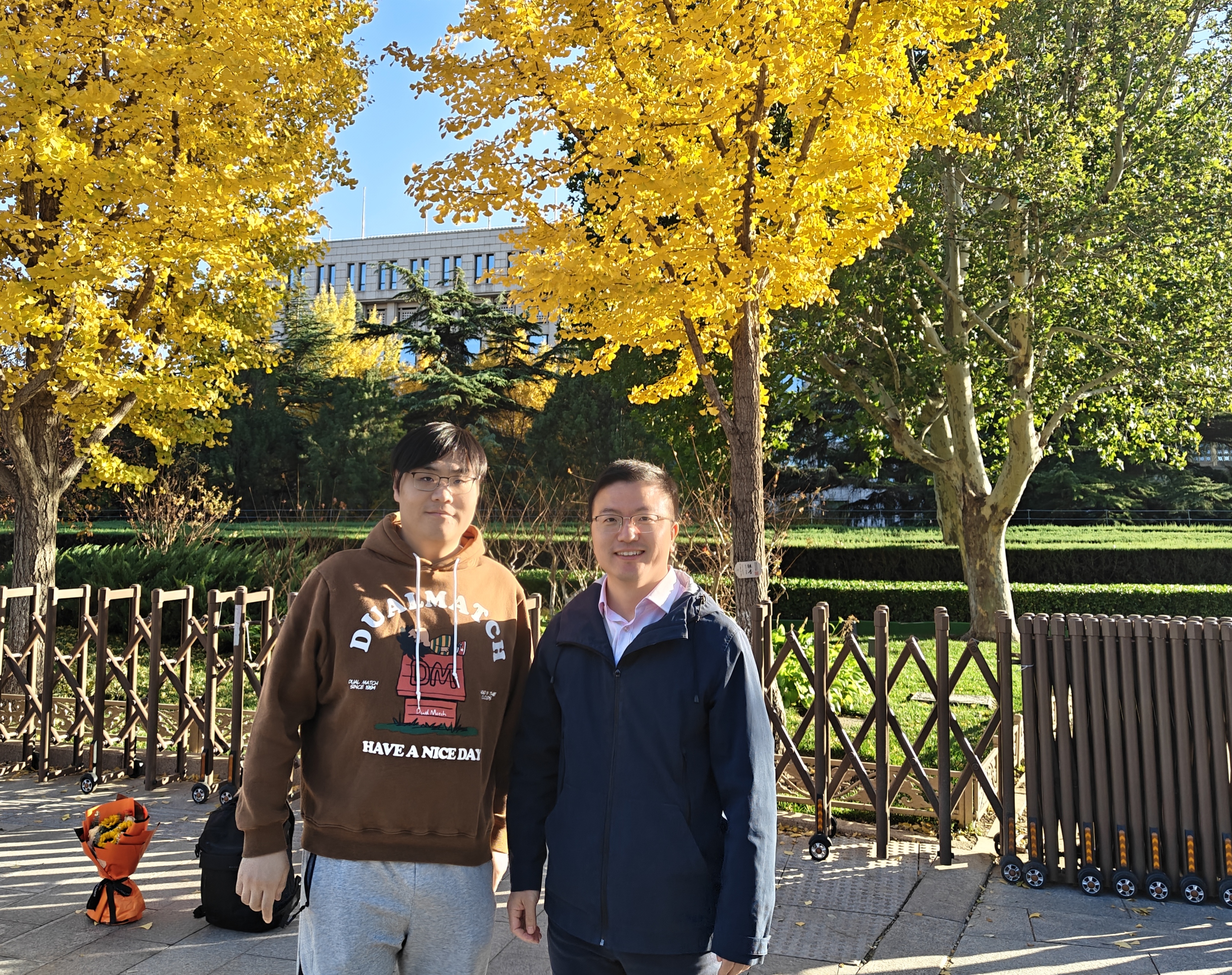 PhD student Cui Duo (left) and Prof. Sun Fei (right) attending the “PhD Student Forum on Cutting-Edge Advances in Chemistry – Polymer Division” at Peking University, Beijing. 