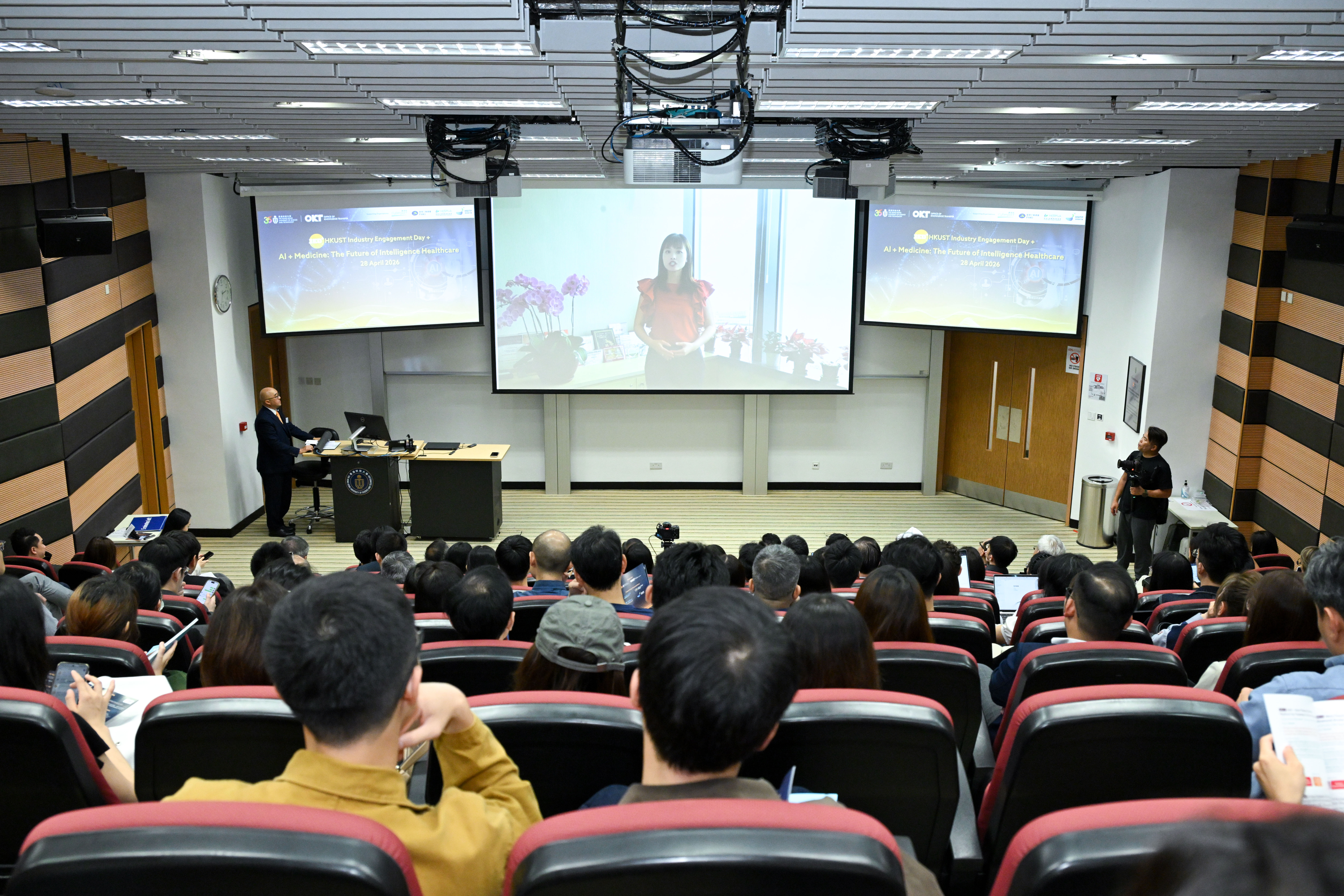 Hong Kong’s potential as a global hub for medical innovation featured in a video address by Ms. Lilian CHEONG, Undersecretary for Innovation and Technology of the HKSAR government.