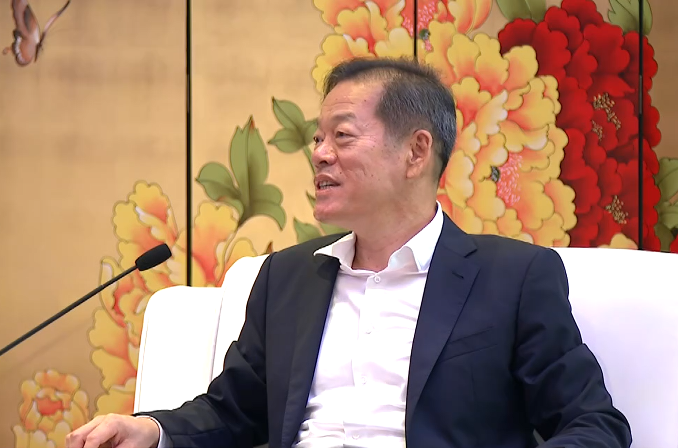 Mr. Feng Zhonghua, Party Secretary of Guangzhou.