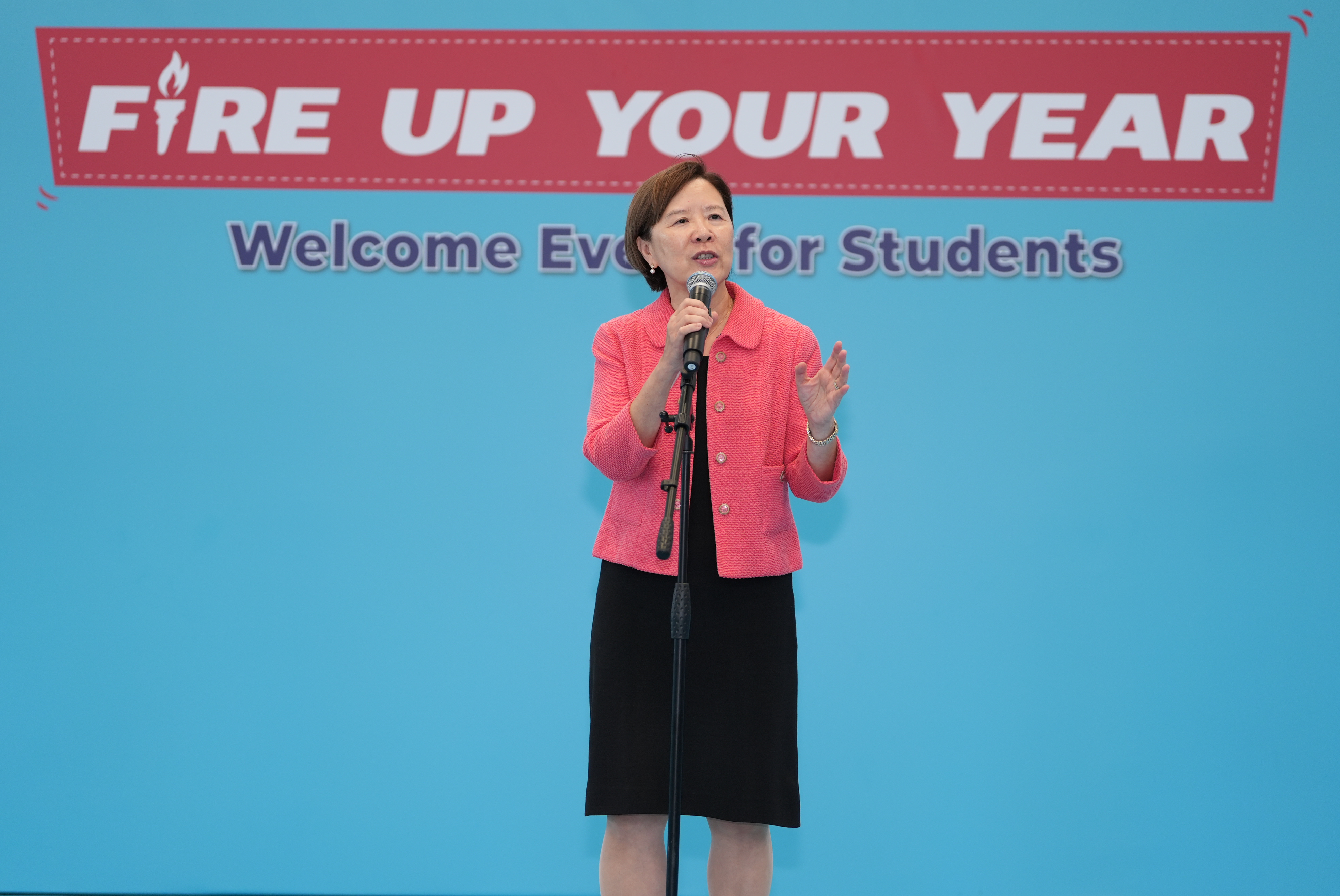 President Nancy Ip welcomed the newest members of the HKUST community, encouraging students to seize every opportunity, embrace new challenges, and make a meaningful difference in the world.