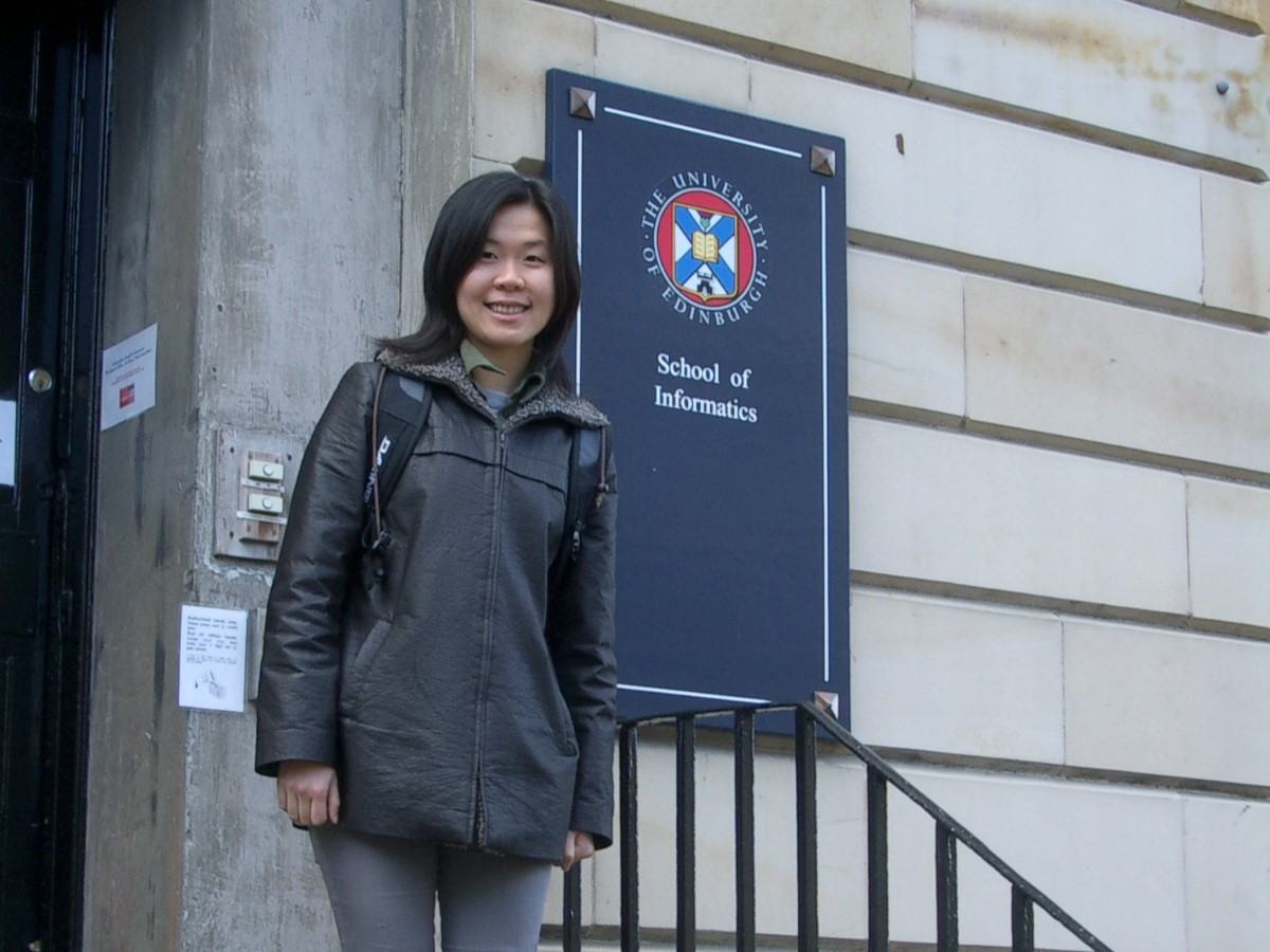 Prof. Hsiao completed a PhD in Informatics at the University of Edinburgh in the UK, honing her data analytics skills for psychological studies.