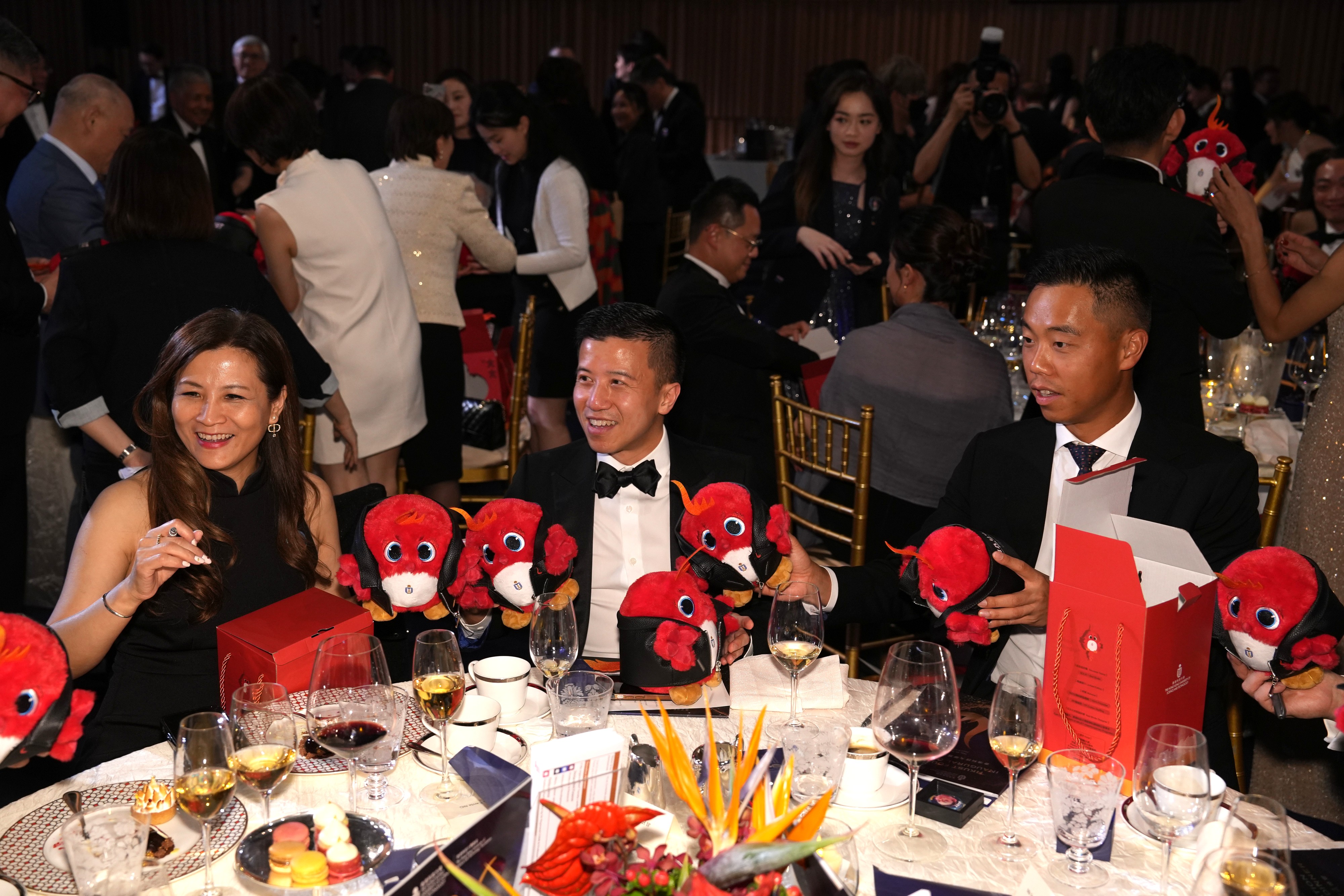 HKUST mascot Red Birdie