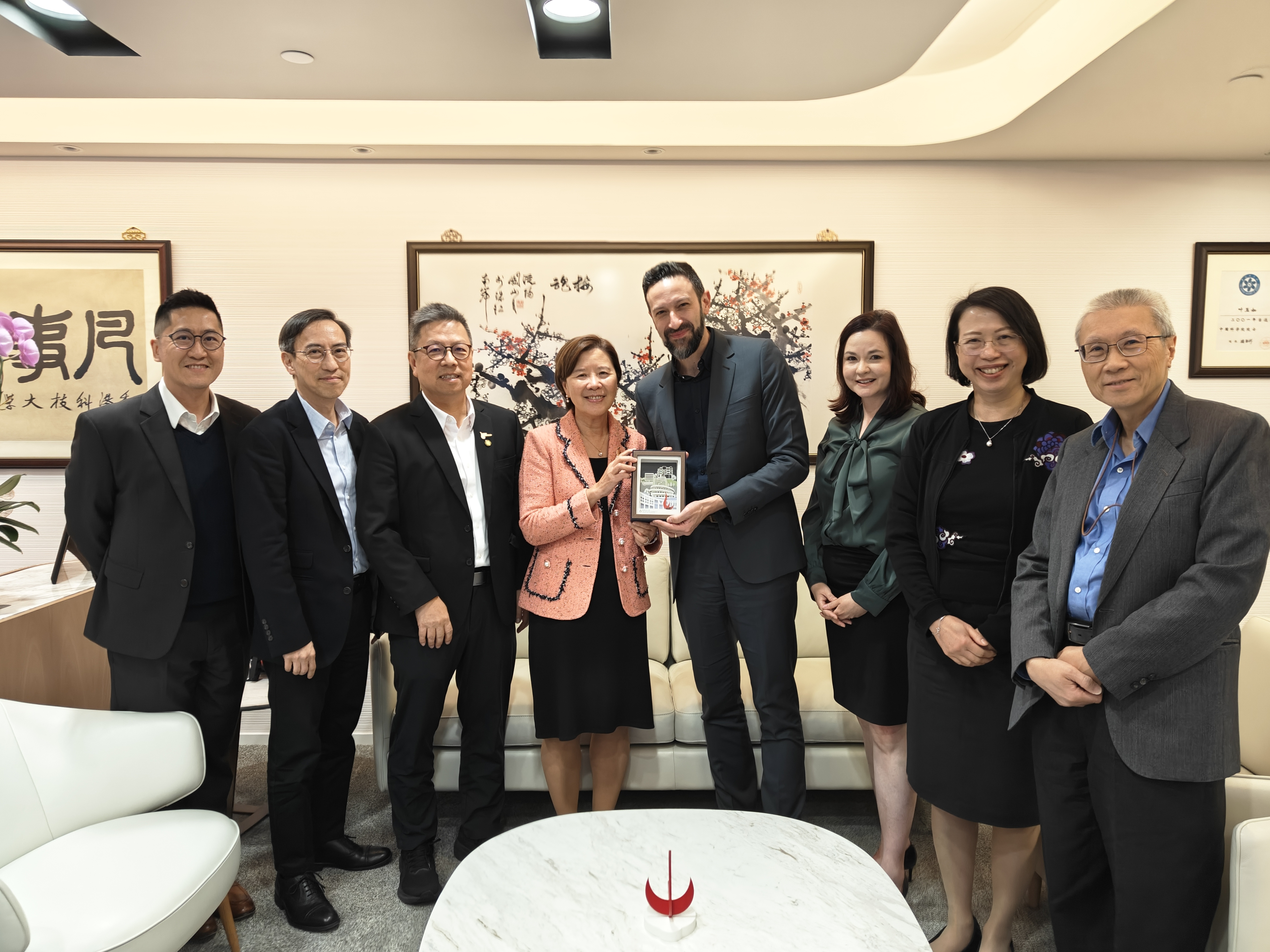 HKUST Advances Strategic Partnership in Medical Education and Research with the University of Bristol