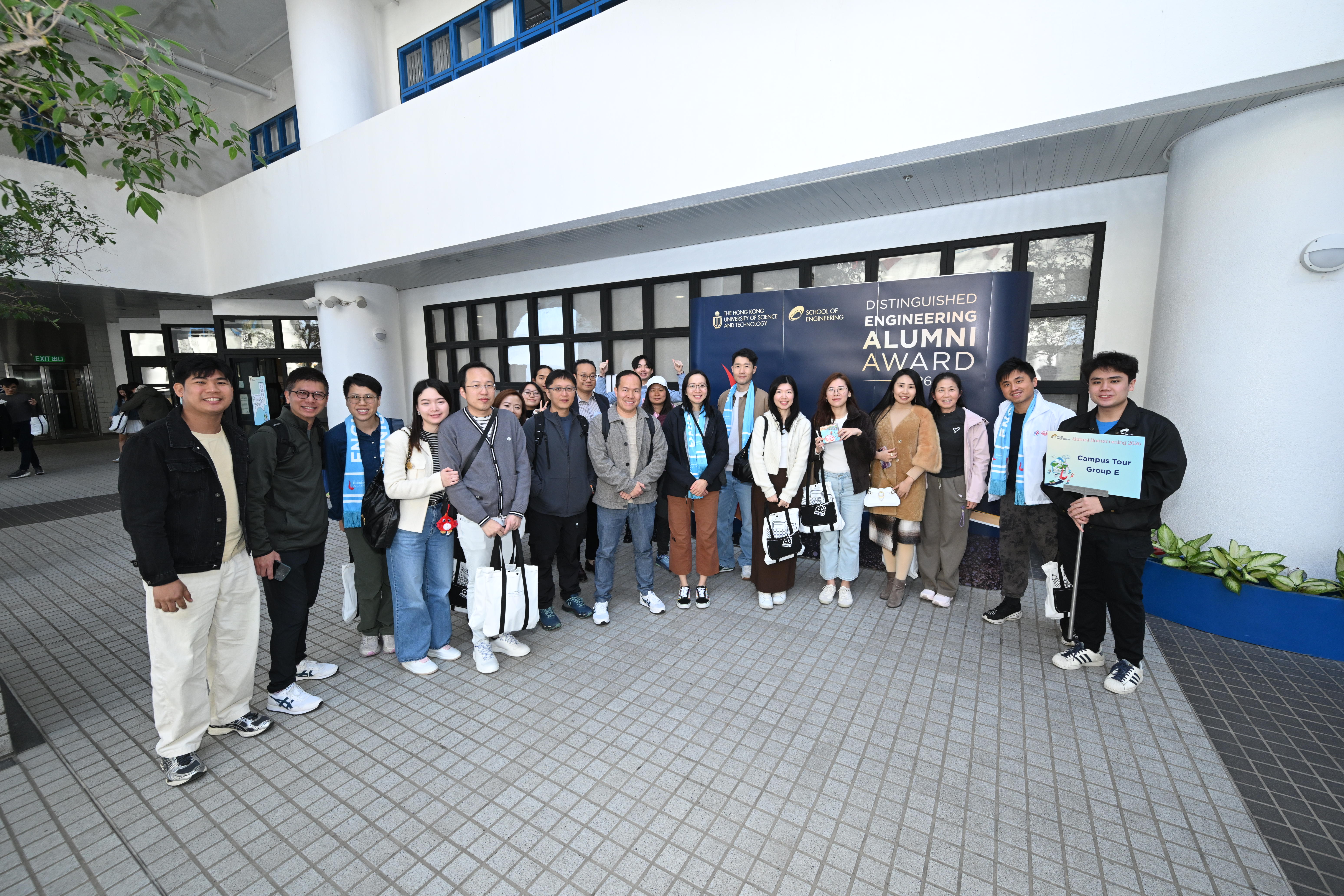 The School of Engineering organized campus tours on its alumni homecoming day.