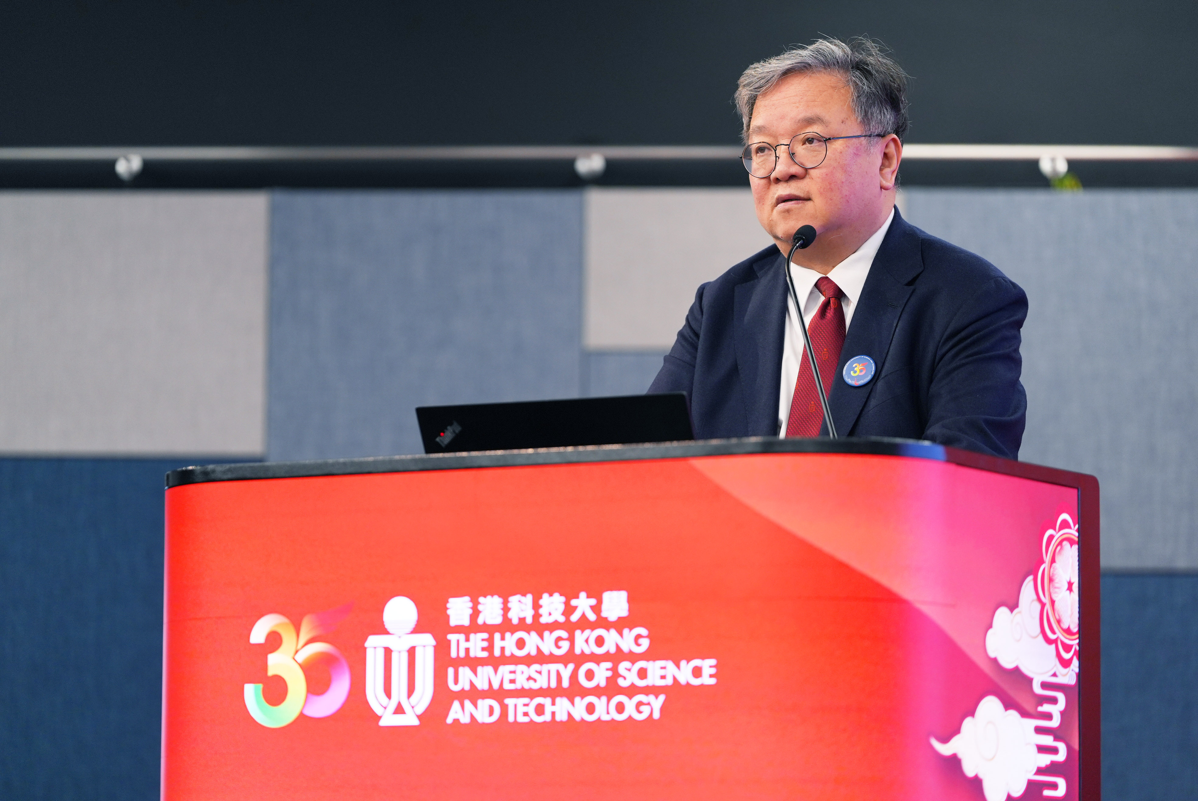 科大首席副校长郭毅可教授表示，科大积极支持政府推广留学香港品牌，并致力建设多元化及国际化校园。