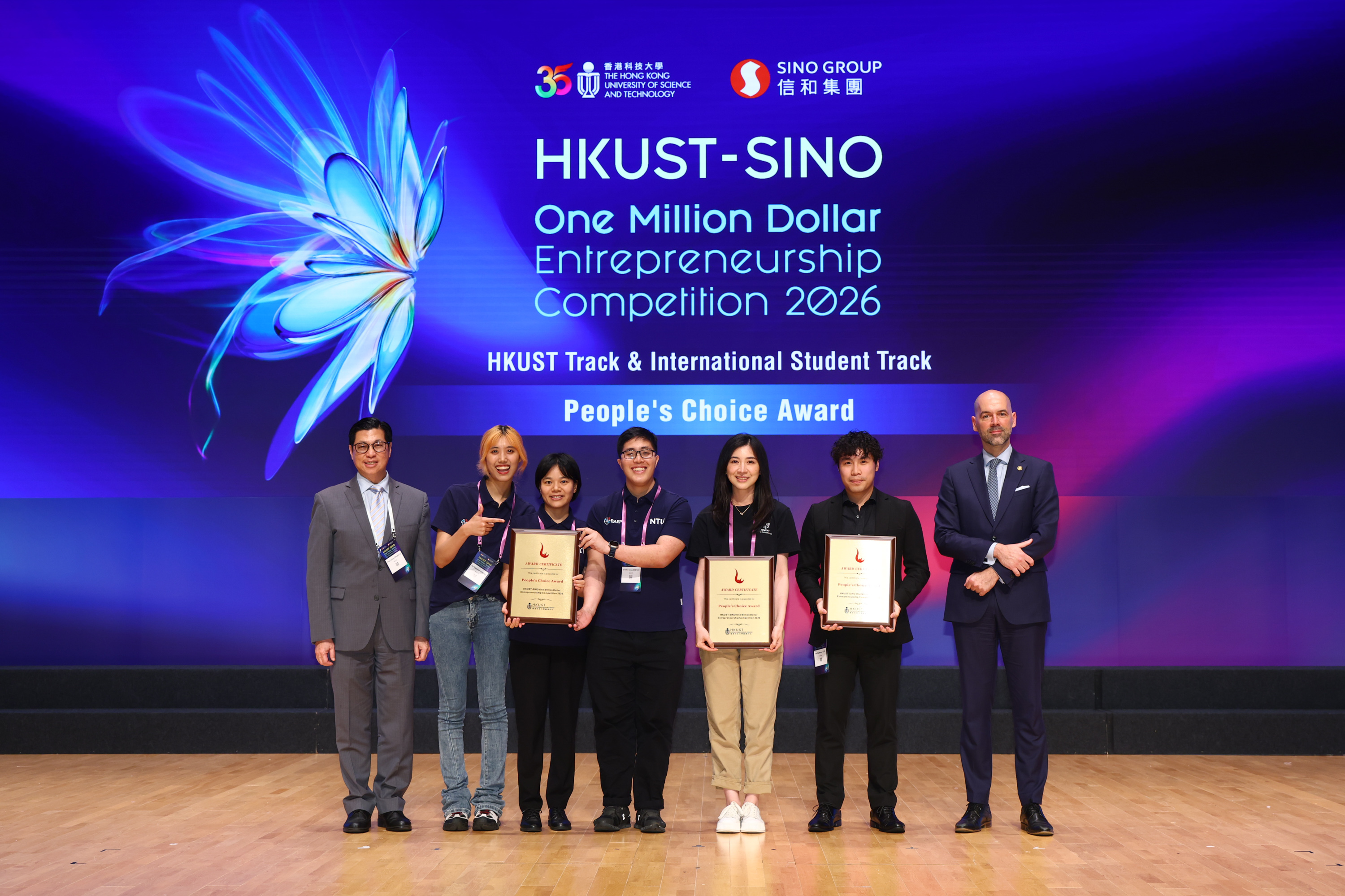 An audience voting session was held during the Final, inviting attendees to vote for the entrepreneurial teams they considered to have the greatest potential and impact. Syntrak and Advent Gene Therapeutics from the HKUST Track, and BAEPR from Singapore in the International Student Track received the most audience votes and were presented with the People’s Choice Award.