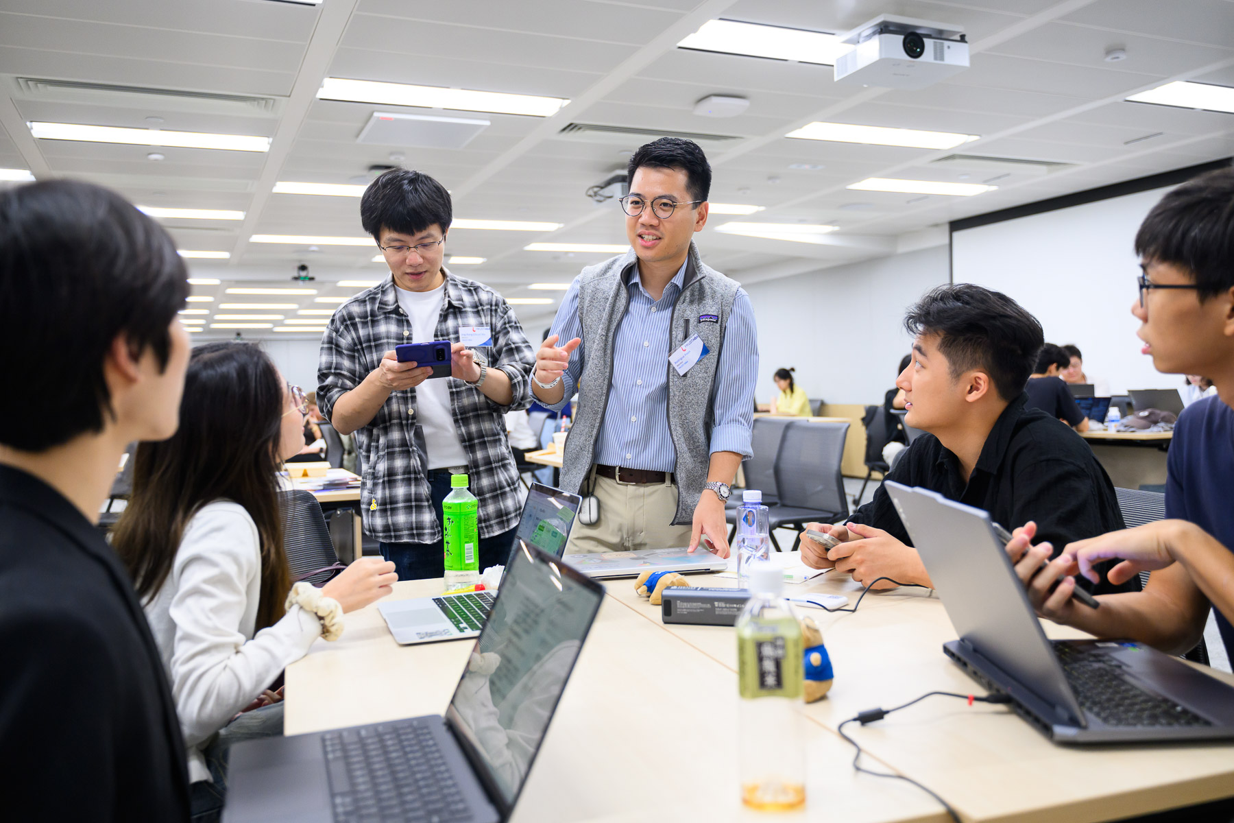 Students collaborate with mentors to develop AI solutions to real-world industry problems.