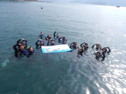 Previous reef check excursions in Hong Kong for HKUST students, OCES students will also be able to go in future.