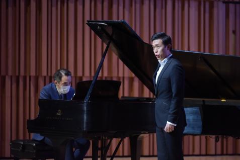 Opera and piano performance: An die Musik (To Music).  The pianist also performed Excerpts from Yellow River Piano Concert