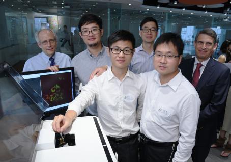  Research team with (First left, back row) Prof Karl Herrup, Head of Division of Life Science; (Second right, back row) Prof Hsing I-Ming, Head of Department of Chemical &amp; Biological Engineering; (First right, back row) Prof Michael Altman, Head of Department of Physics.