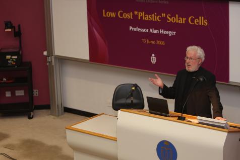  Prof Alan Heeger, Nobel Laureate in Chemistry in 2000