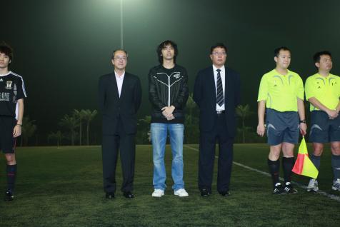  (From left) President Tony Chan, HKUST House One Chairperson Chris Ho, and Kitchee General Manager Ken Ng