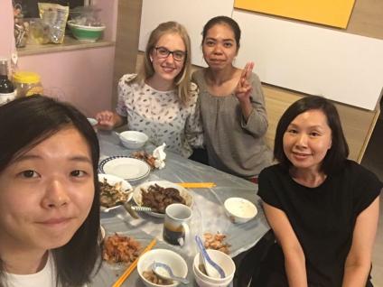Sara Man, a Year-4 undergraduate says: “I really had a great time with the international students and they both enjoyed the meal prepared by my family and me”. Sara hosted Paula Grossman from Germany, and Angelica Intan from Indonesia.