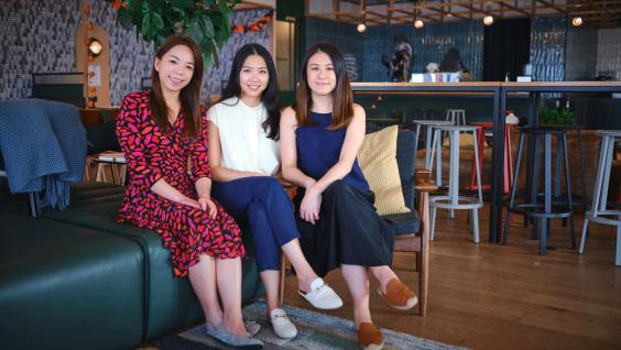 Fion LEUNG (middle) co-founded Time Auction with her friend WONG Suet-Yi (left) in 2014. (Photo Credit: Time Auction) Fion LEUNG (middle) co-founded Time Auction with her friend WONG Suet-Yi (left) in 2014. (Photo credit: Time Auction)