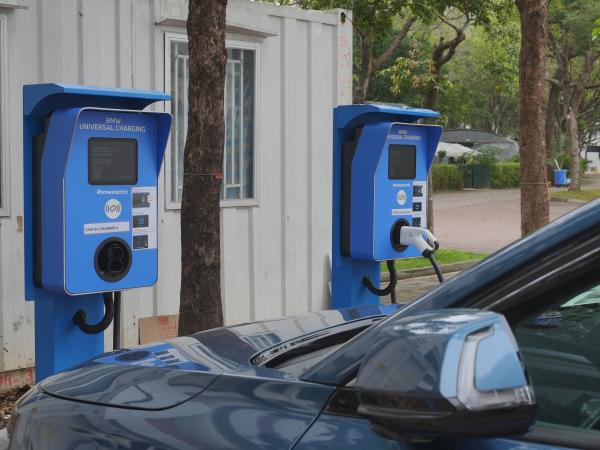 The fast EV chargers, recently donated by BMW HK, have been in trial operation since early this week.