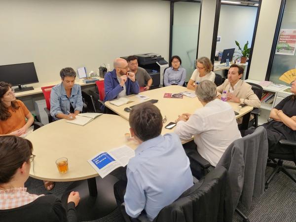  The French delegation visits the French Centre for Research on Contemporary China.