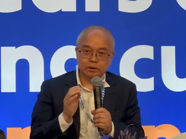 HKUST Vice-President for Institutional Advancement Prof. WANG Yang shares insights on the potential utilization of cutting-edge technologies such as blockchain, satellite remote-sensing, and drone applications to enhance the protection and monitoring of cultural heritage.