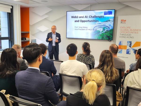 HKUST co-hosts a morning talk with HKTDC on “AI & Web3: Opportunities and Challenges in Asia and Beyond” at the Paris office. 