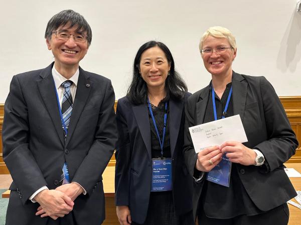 HKUST Head of Global Engagement and Greater China Affairs Ms. Yvonne LI (center) meets with Tohoku University Executive Vice President for General Affairs, International Affairs, and Academic Resources Prof. Toshiya UEKI (left) and Kyushu University Vice President for International Affairs Prof. Natalie KONOMI (right).