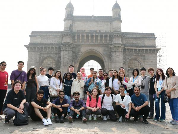 Two HKUST undergraduate students participate in the AUA Youth Forum in Mumbai. 