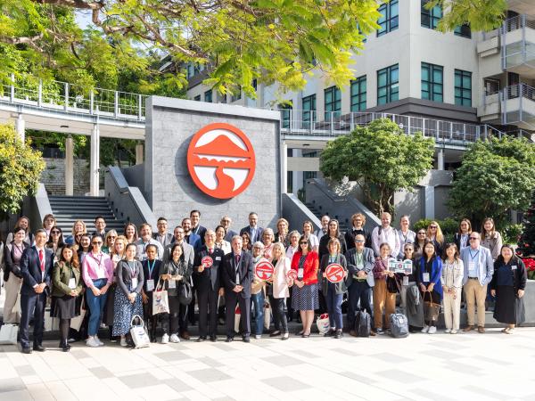 University partners visit Lingnan University