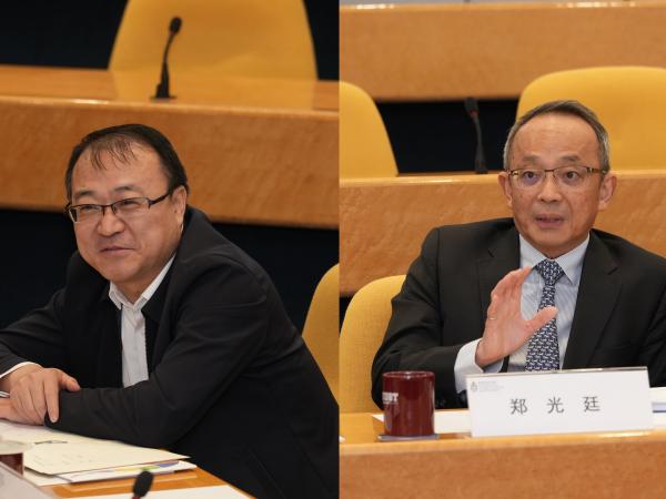 Mr. WANG Qiang, Deputy Director (in charge) of CSU.CAS (left) and Prof. Tim CHENG, Vice-President for Research and Development of HKUST (right) deliver speeches. 