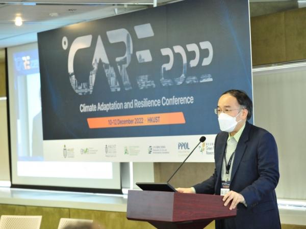 財經事務及庫務局局長許正宇先生為CARE2020「政策及綠色金融論壇」開幕致辭。
