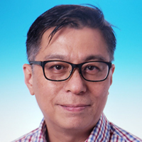 Dr. Daniel CHUN