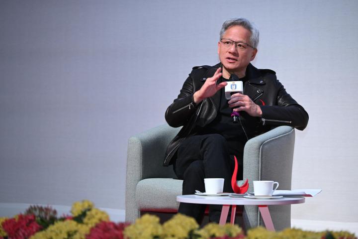 Dr Jensen HUANG
