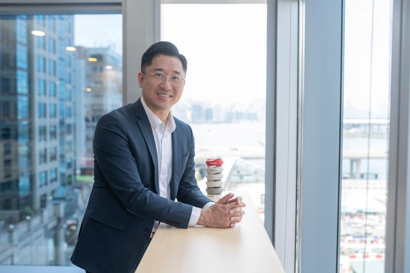 Michael Leung boasts an extraordinary global career and credits his success to HKUST and a lifelong commitment to innovation and mentorship.