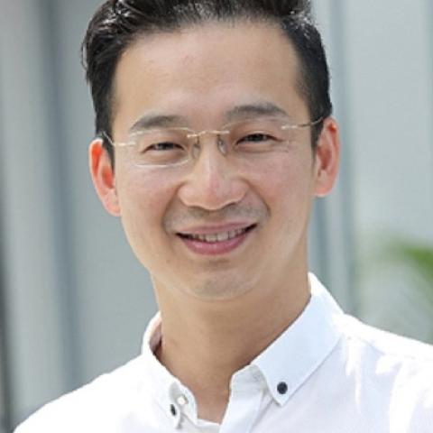 Prof. Ke YI