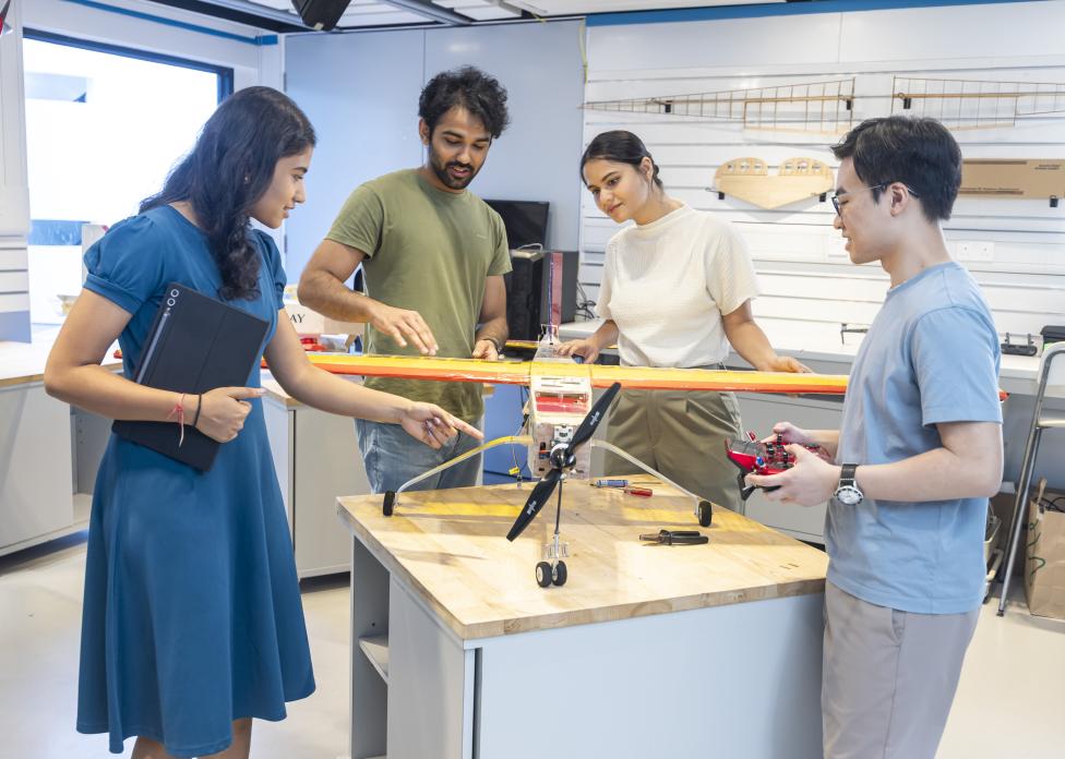 In addition to the workspaces at Student Residence Halls 8 and 9, the Fei Chi En Dream Team Open Lab opposite the Engineering Commons serves as another maker space where student teams can turn innovation into competition-ready prototypes.
