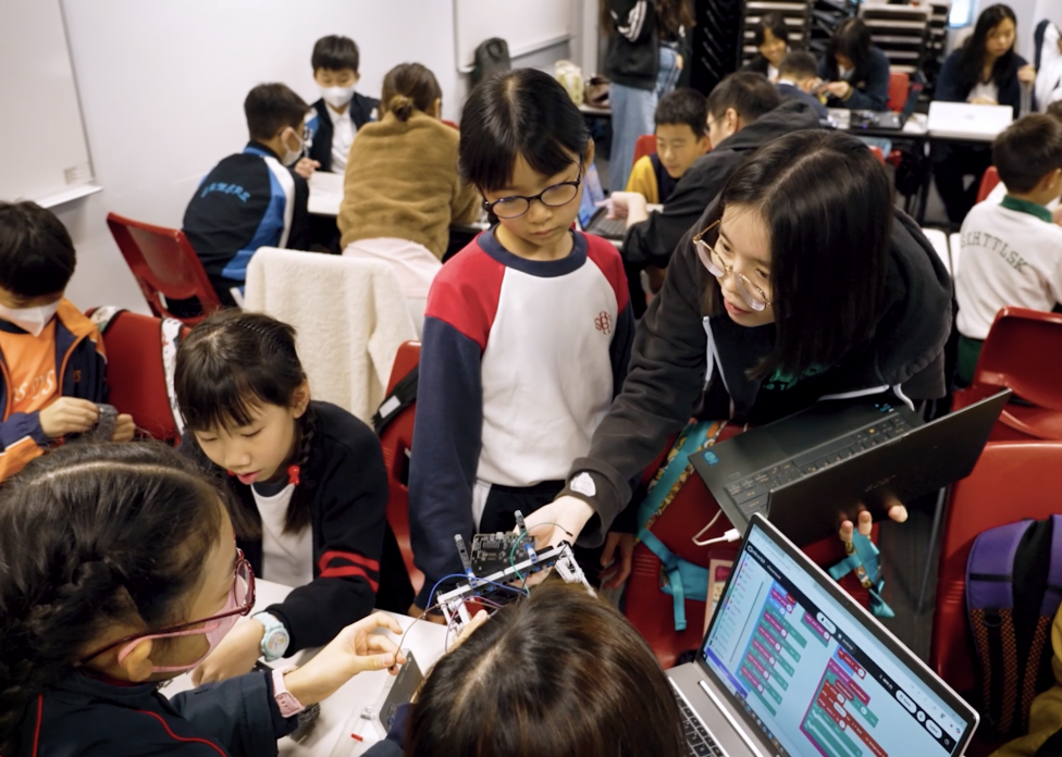 Team members are actively building a community of young innovators through outreach activities like STEAM Day @ HKUST.
