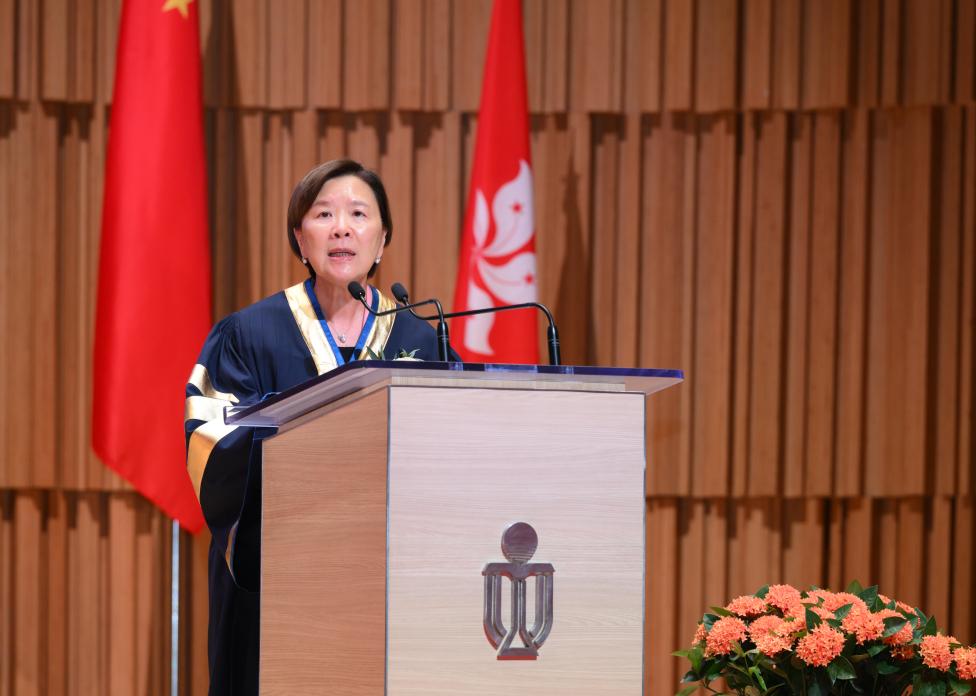 Prof. Nancy Ip, President of HKUST, delivered welcoming address for the ceremony.